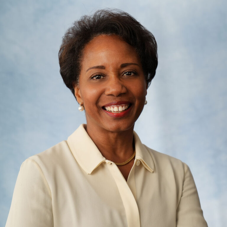 DicksonNatalie 01 768x768