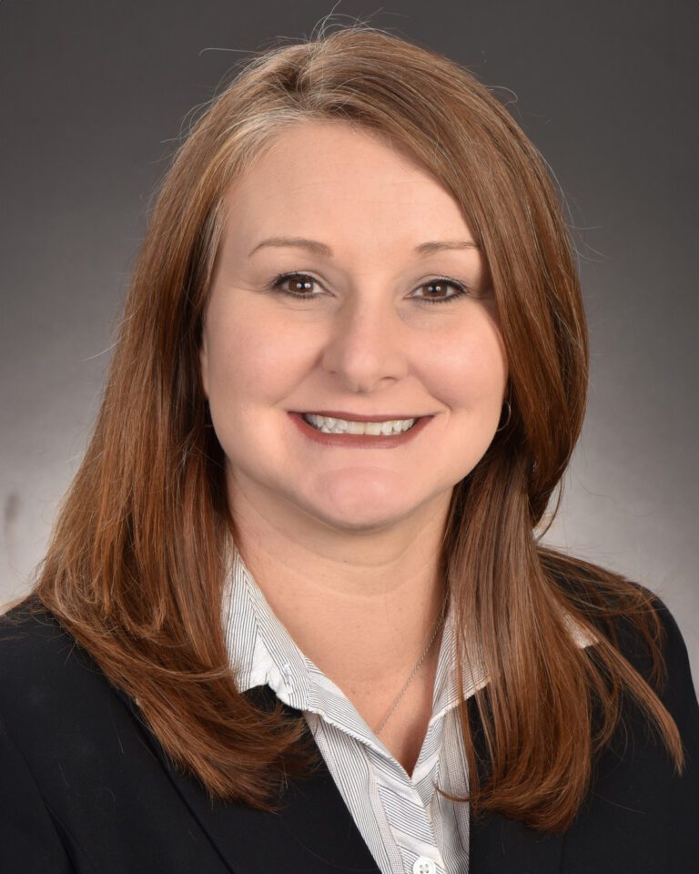 Bushart Holly 2 768x960