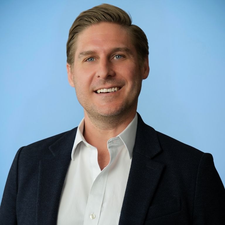 Schleicher Stephen M 1