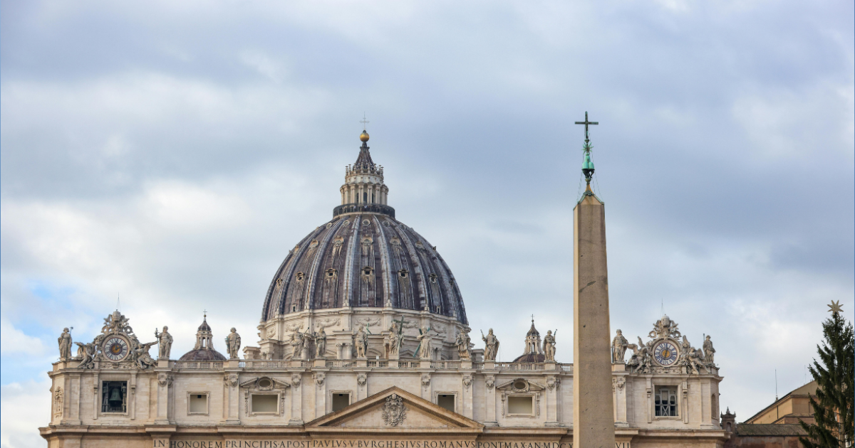 Pope Leo XIV’s Lung Cancer Diagnosis: Expert Insights